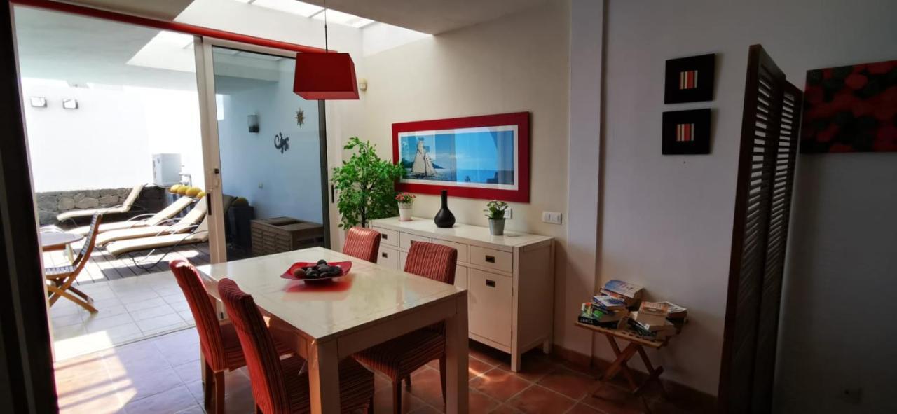 Villa Marina Piscina Climatizada Opcional Y 2 Bicis Gratuitas Playa Blanca  Buitenkant foto